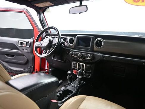 Used 2018 Jeep Wrangler Unlimited Rubicon AWD/4WD image 42