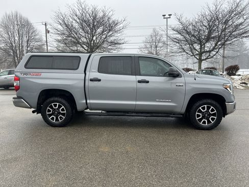 Used 2019 Toyota Tundra SR5 w/ TRD Off Road Package image 4