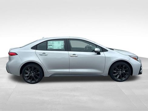 New 2026 Toyota Corolla SE FWD image 6