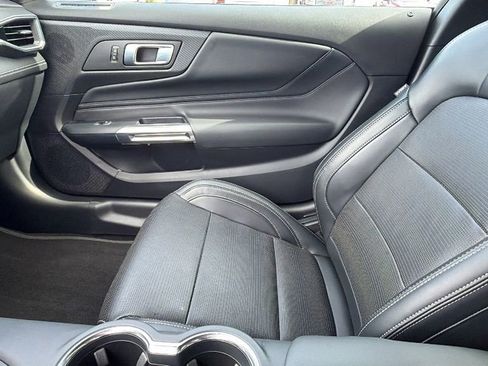 Used 2024 Ford Mustang Premium image 17