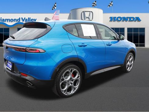 Used 2024 Alfa Romeo Tonale Veloce AWD/4WD image 6