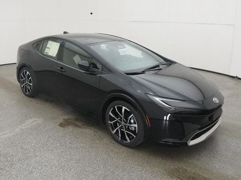 New 2026 Toyota Prius XSE image 13