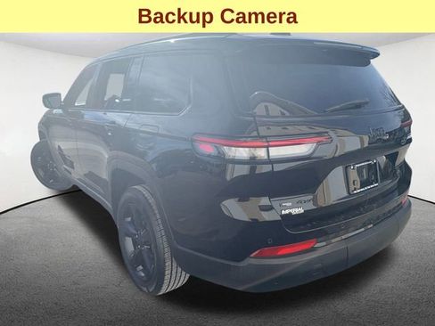 Used 2021 Jeep Grand Cherokee L Laredo image 10