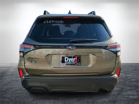 New 2025 Subaru Forester Premium image 5