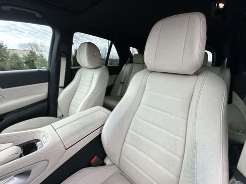 Used 2024 Mercedes-Benz GLE 450 4MATIC image 18