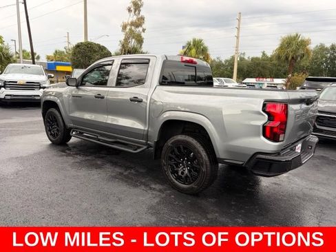 Used 2025 Chevrolet Colorado W/T w/ WT Custom Package RWD image 4