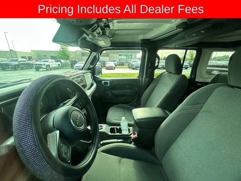 Used 2024 Jeep Wrangler Unlimited Sport AWD/4WD image 12