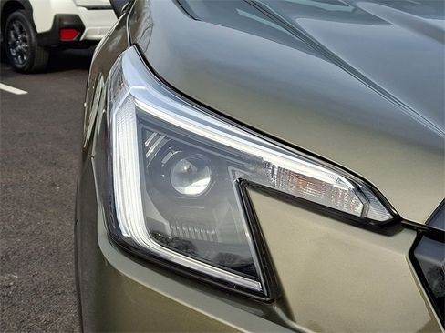 Used 2023 Subaru Forester Limited image 10