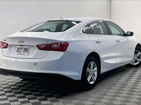 Used 2024 Chevrolet Malibu LT FWD image 12