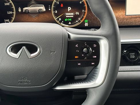 Used 2025 INFINITI QX80 Luxe AWD/4WD image 23