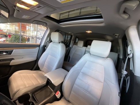 Used 2019 Honda CR-V EX-L image 10