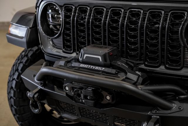 Used 2025 Jeep Gladiator Sport AWD/4WD image 21