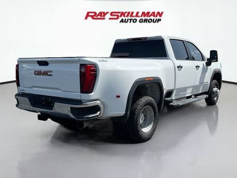 Used 2024 GMC Sierra 3500 Pro AWD/4WD image 7