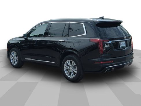 Used 2023 Cadillac XT6 Luxury FWD image 4