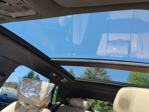 New 2026 Cadillac Lyriq Signature Luxury image 25