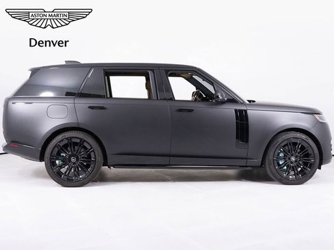 Used 2025 Land Rover Range Rover Long Wheelbase SE AWD/4WD image 2