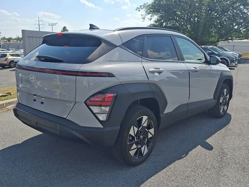 Certified 2024 Hyundai Kona SEL AWD/4WD image 5