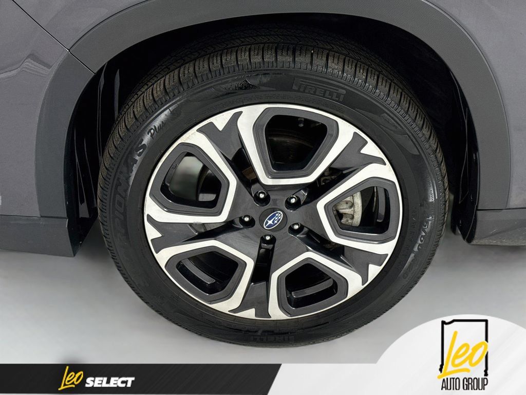 Used 2023 Subaru Ascent Touring AWD/4WD image 37