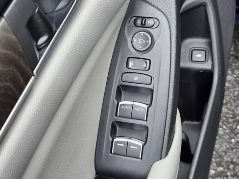 Used 2020 Honda Accord EX image 13