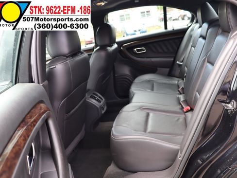 Used 2016 Ford Taurus Limited FWD image 15