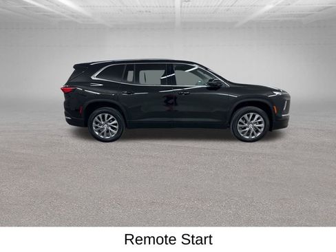 Used 2025 Buick Enclave Preferred image 14