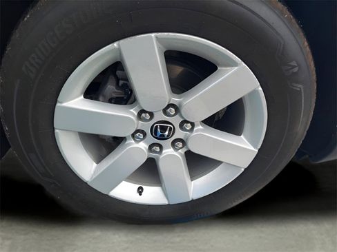 Used 2024 Honda Prologue EX image 13