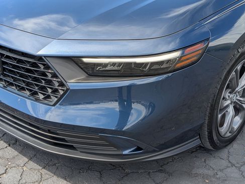 Used 2024 Honda Accord EX image 12