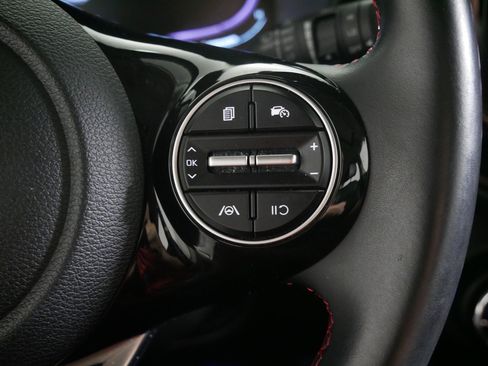 Used 2023 Kia Soul GT-Line FWD image 28