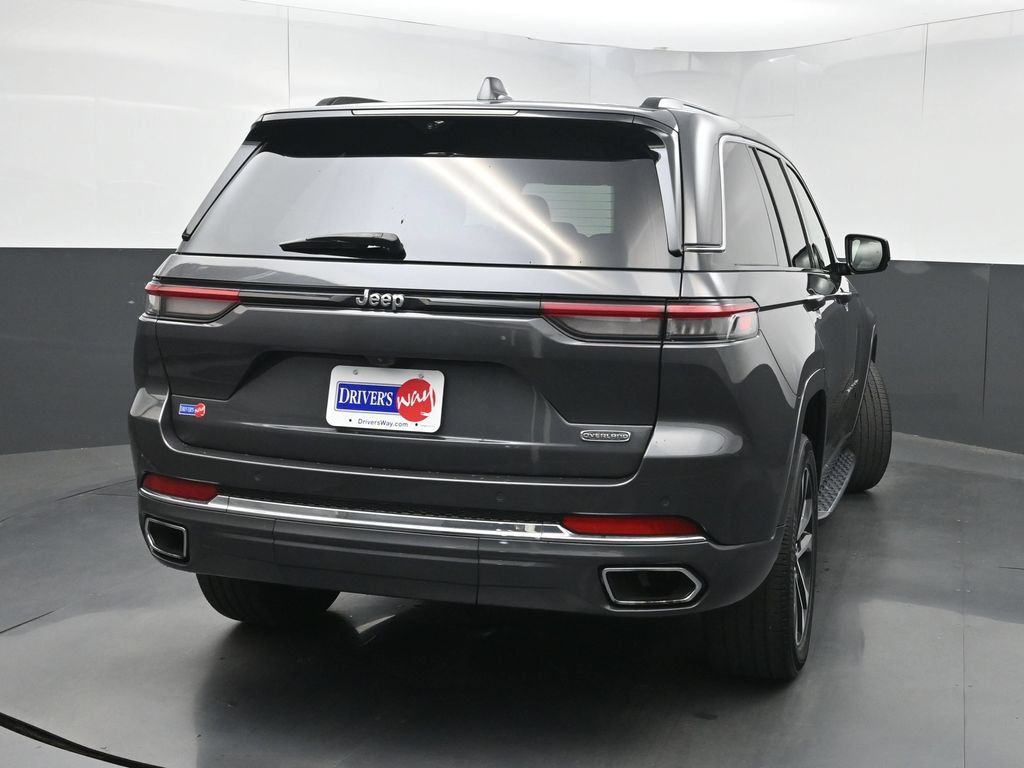 Used 2022 Jeep Grand Cherokee Overland w/ Luxury Tech Group IV RWD image 49