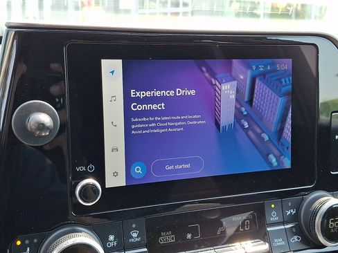 Certified 2023 Toyota Highlander XLE AWD/4WD image 20