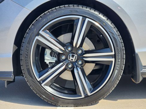 Certified 2024 Honda Accord Sport image 11