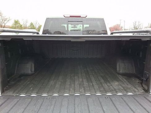 Used 2019 Chevrolet Silverado 1500 LT Trail Boss AWD/4WD image 29