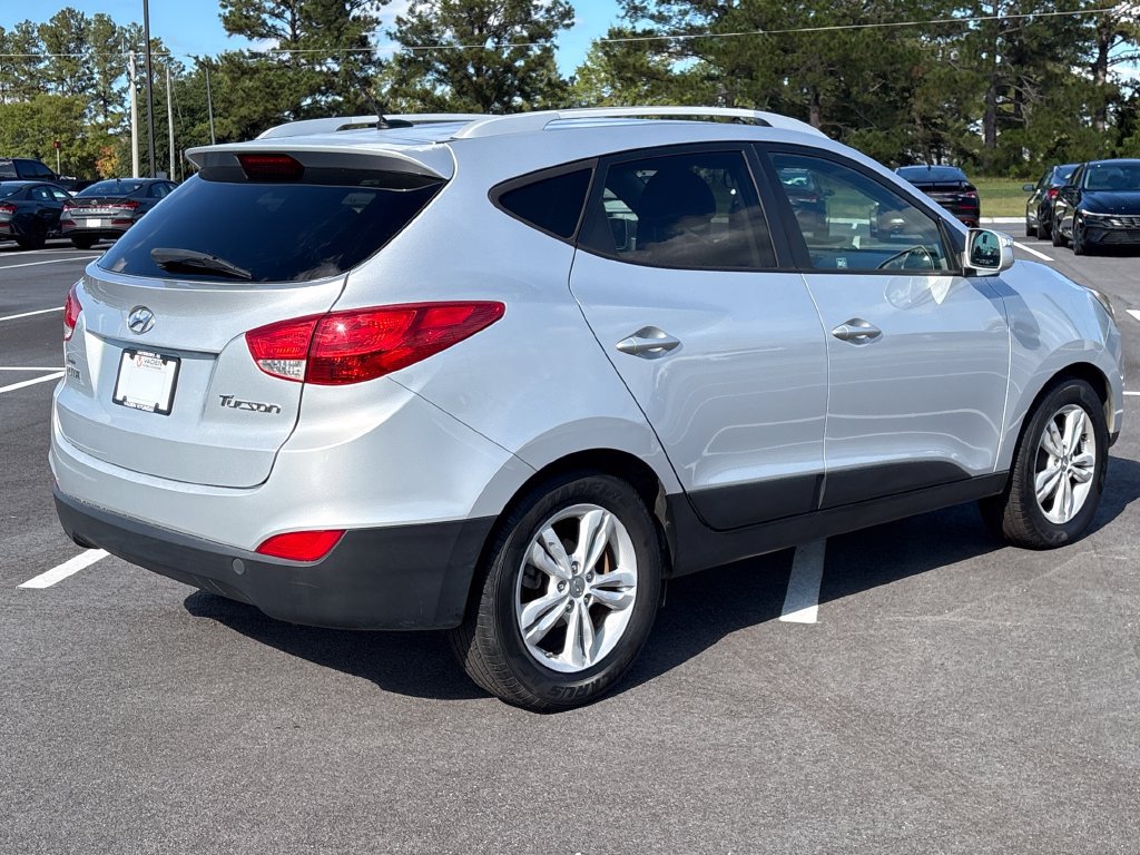 Used 2012 Hyundai Tucson GLS FWD image 10