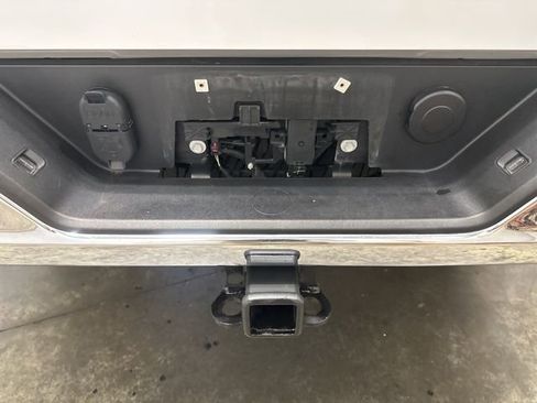 Used 2025 Chevrolet Silverado 2500 LTZ w/ LTZ Convenience Package AWD/4WD image 34