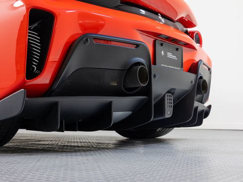 Certified 2019 Ferrari 488 Pista Coupe RWD image 35