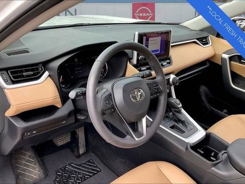 Used 2024 Toyota RAV4 XLE Premium FWD image 17