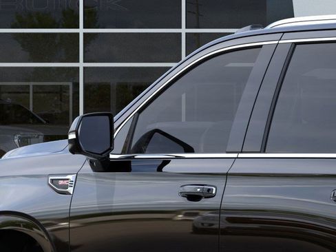 New 2026 GMC Yukon Denali image 12