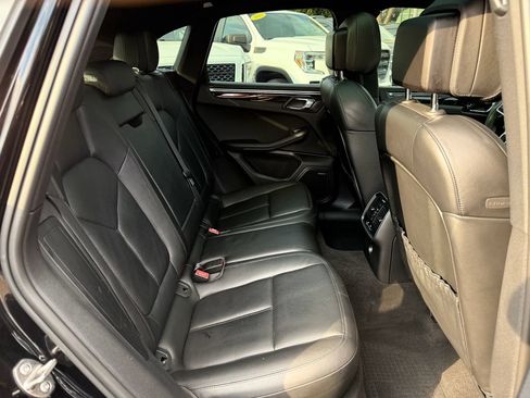 Used 2015 Porsche Macan S AWD/4WD image 20