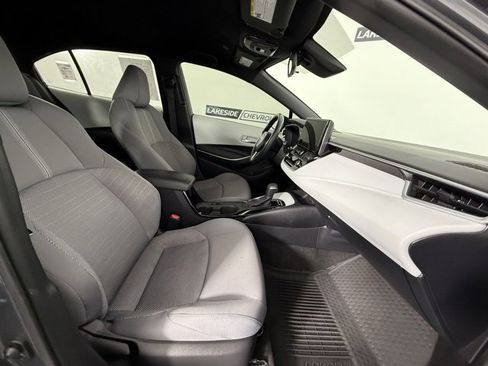 Used 2023 Toyota Corolla SE image 16