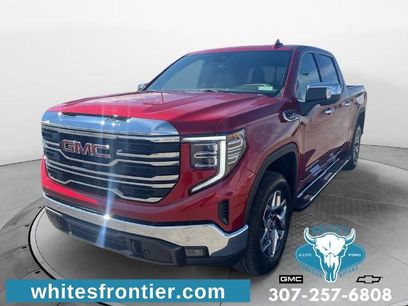 New 2026 GMC Sierra 1500 SLT w/ SLT Premium Package