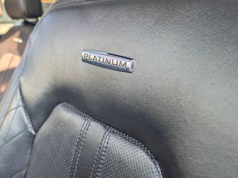 Used 2018 Ford Expedition Platinum AWD/4WD image 27