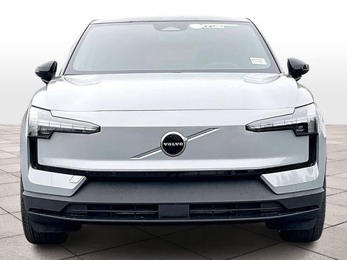 New 2026 Volvo EX30 Plus image 5