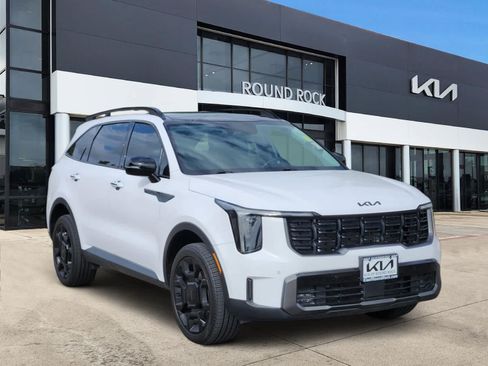 Certified 2025 Kia Sorento X-Line EX AWD/4WD image 3