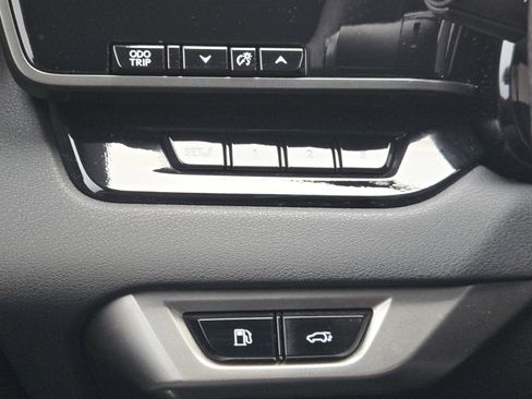 Used 2023 Lexus RX 350 F Sport image 25