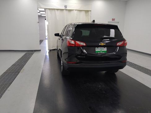Used 2020 Chevrolet Equinox LS image 6