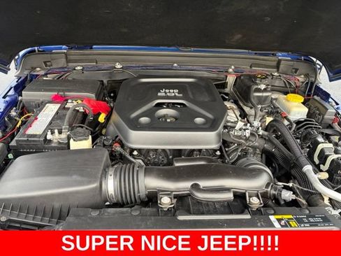 Used 2018 Jeep Wrangler Sport AWD/4WD image 11