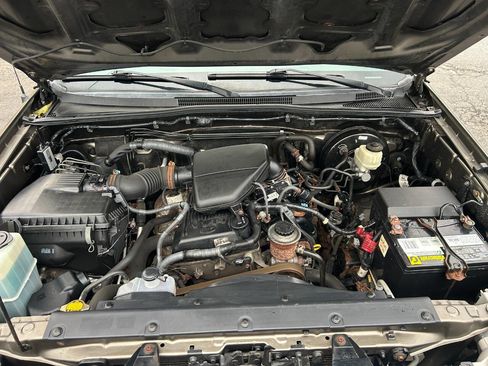 Used 2014 Toyota Tacoma 4x4 Access Cab w/ SR5 Package image 30