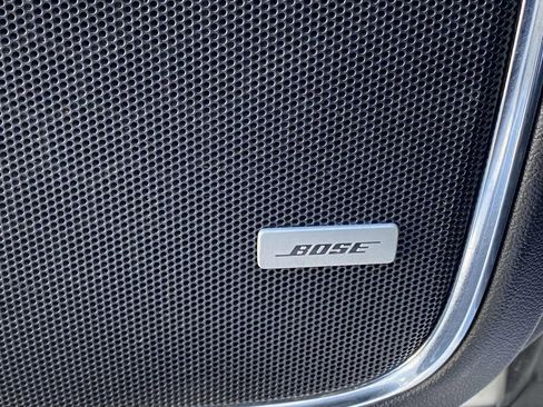 Used 2019 Chevrolet Suburban Premier image 20