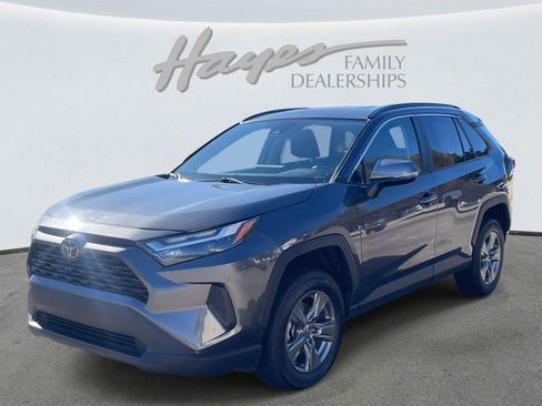 Used 2024 Toyota RAV4 XLE image 30