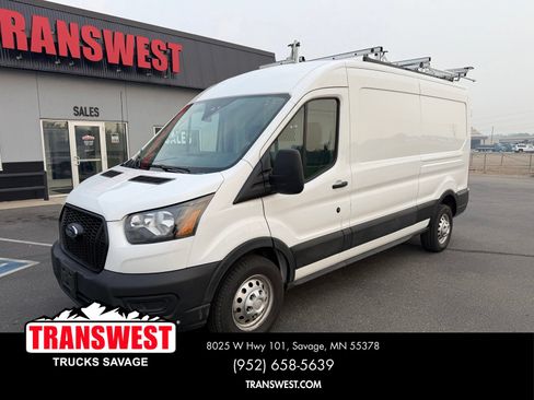 Used 2025 Ford Transit 250 148 Medium Roof Extended AWD image 1